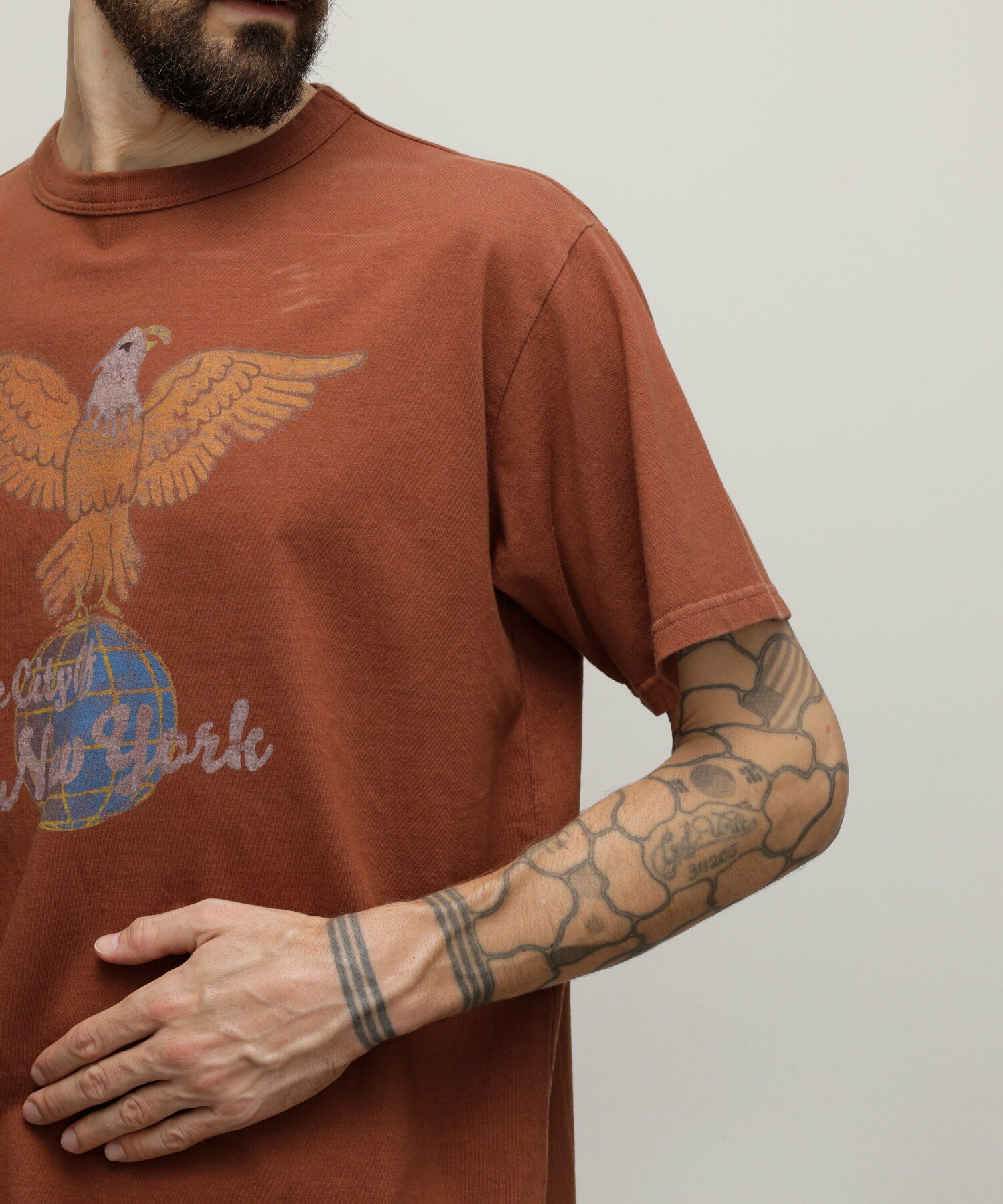 T-SHIRT "EAGLE GLOBE"/Tシャツ "イーグル グローブ
